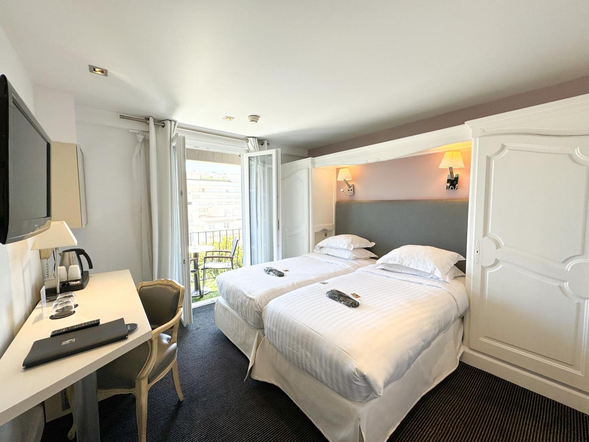 Hotel De Provence Кан Екстериор снимка