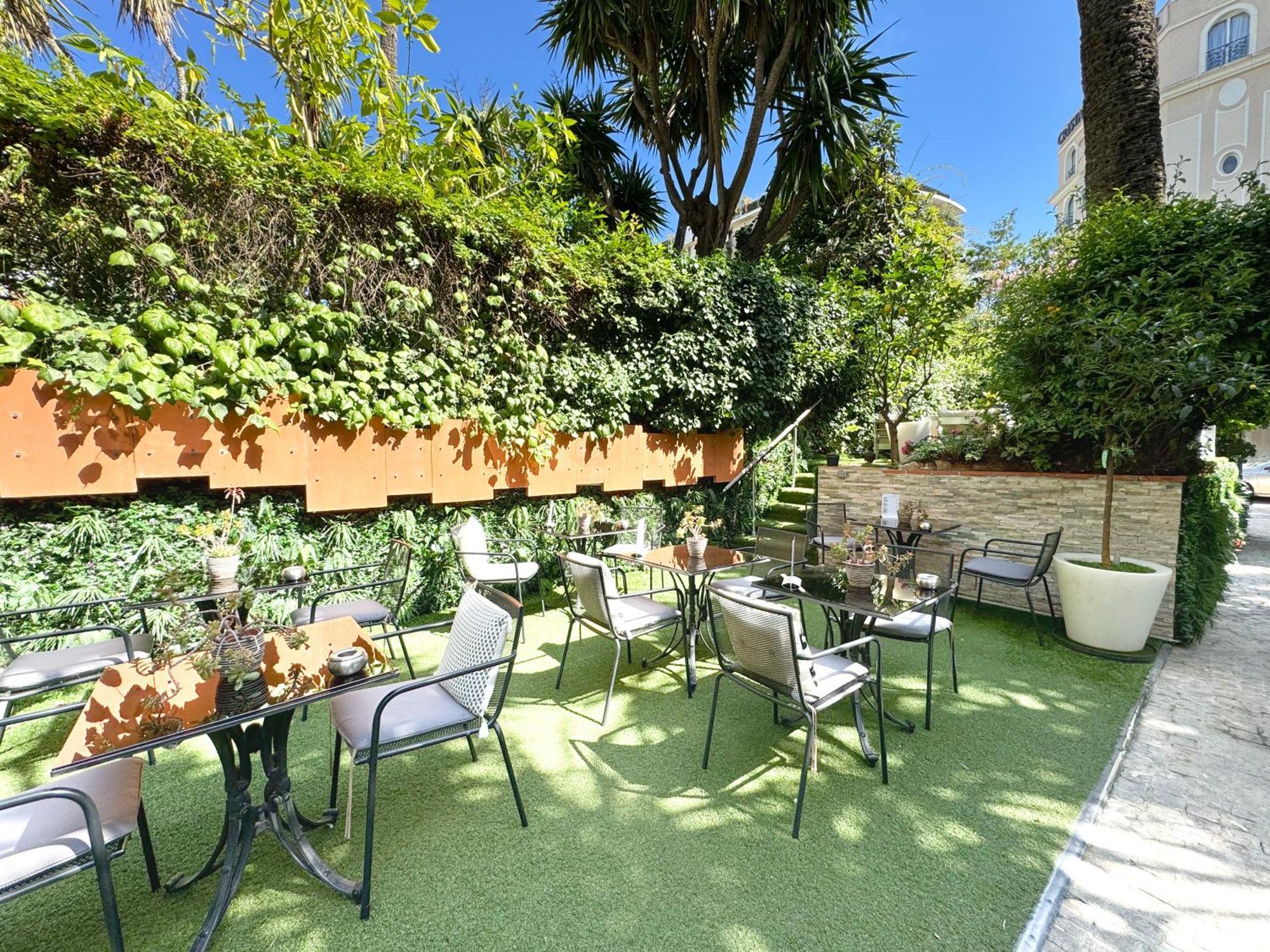 Hotel De Provence Кан Екстериор снимка